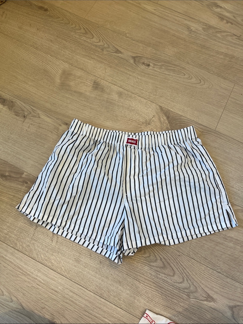 Hanes White Shorts with Black Pinstripes